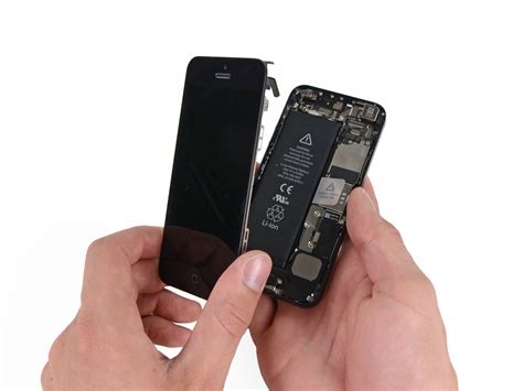 iPhone 5 Screen Replacement .
